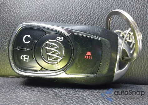 2018 Buick Regal Sportback Essence from USA, damaged, VIN W04GP6SX1J1137509